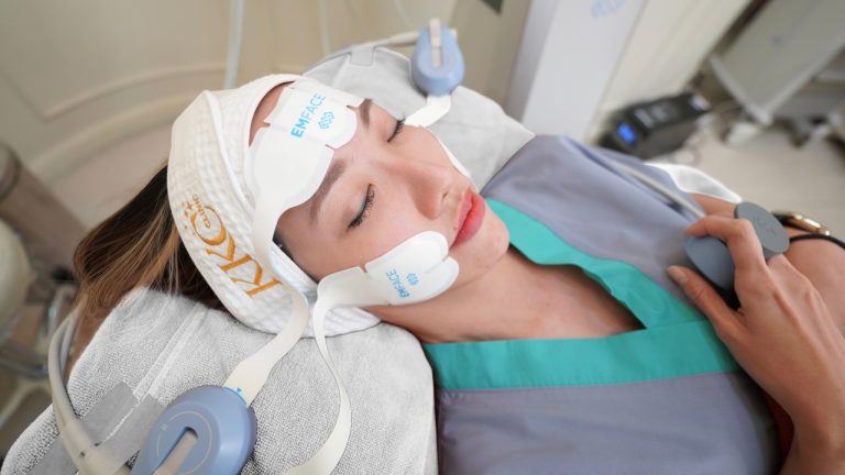 Client receiving Emface treatment at KKC Clinic