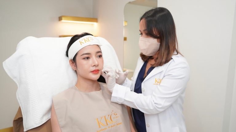 Client receiving anti-wrinkle injections injections at KKC Clinic